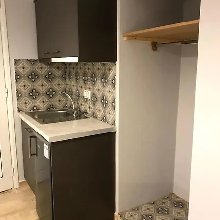 Tasoula's Beachside Apartament Palaiochora